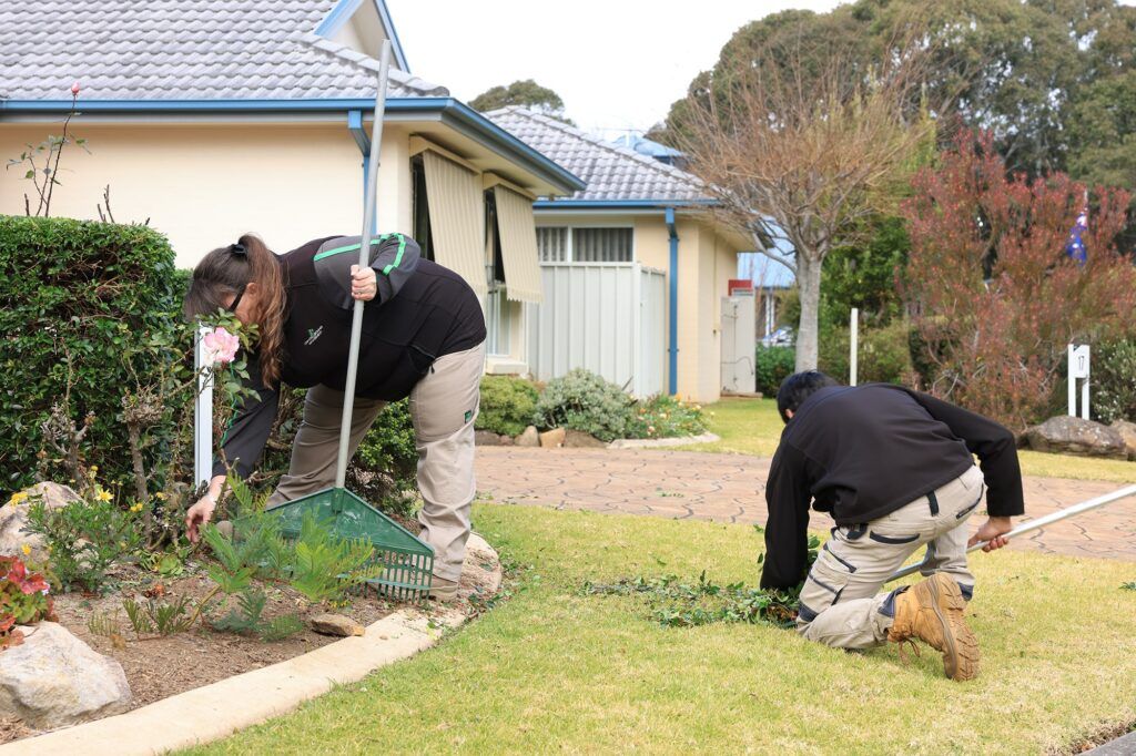 Local Gardening Services: Reliable, Professional Care for Your Home and Business Gardens