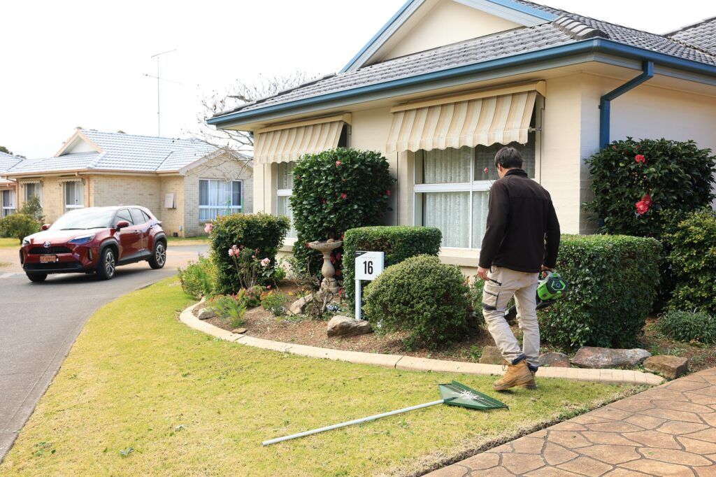 Local Gardening Services: Reliable, Professional Care for Your Home and Business Gardens